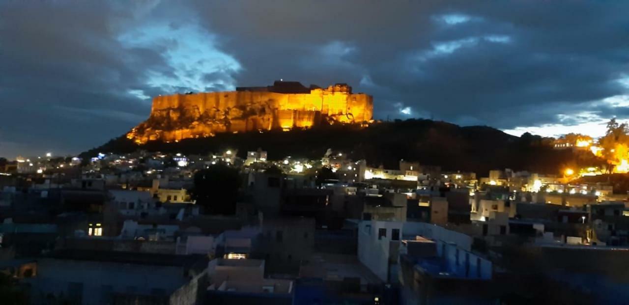 Jodhpur Palace Guest House Esterno foto